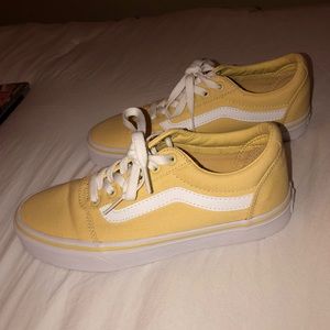 NWOT, Vans Old Skool - Yellow